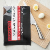 50誕生日メンズおもしろいテレビニュース40th 60th キッチンタオル (四つ折り)