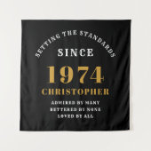 50誕生日1974ブラックエレガント金ゴールドシック タペストリー (正面)