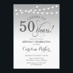 50誕生日 – シルバーホワイト 招待状<br><div class="desc">50番目の誕生日招待状。シルバーエレガントとホワイトのデザインとスクリプトフォントと妖精の文字列ライト。応援50年。どんなパーソナライズされた時代にも入る!メッセージもしの詳細なカスタマイズが必要。</div>