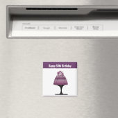 50誕生日 – パープルデザイナーケーキ マグネット (インサイチュ (食洗機))