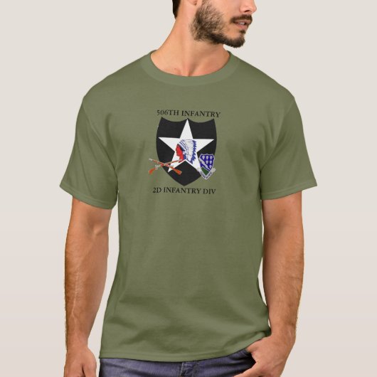 506TH歩兵の第2歩兵部隊のTシャツ Tシャツ (正面)