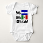 50%のホンジュラス人50%のメキシコ人かわいい100% ベビーボディスーツ (正面)