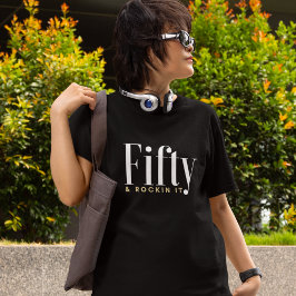 50 & ROCKIN ITタイポグラフィシンプル、モダン誕生日 トライブレンドＴシャツ