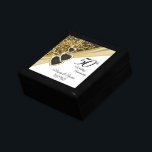 50thゴールデングリッター記念日 ギフトボックス<br><div class="desc">50th黄金グリッター記念日デザイン記念ギフトボックスをパーソナライズする準備ができている。このデザインは、誕生日、結婚婚約、卒業、退職などの他のイベントや大事な行事に適している。単に文字を変えるだけで😊この製品は100%カスタマイズ可能。グラフィックや文字の追加、削除、移動、サイズ変更、変更のまわりに、回転など… ✔(「編集デザイン」領域の単クリック位) ⭐99%の私のデザインはレイヤーで行われる。これにより、グラフィックと文字のサイズ変更と移動が簡単され、各のまわりに製品に完全にフィットするようになります。📌 (ご注文の前に必要なグラフィックのサイズ変更や移動を必ず行もしう)また、他のZazzle製品で「デザインの転送」ができ、Zazzleのアイテムのほとんどに合わせてデザインを調整できる。（以下の転送領域を参照）このデザインは、プロフェッショナルプリント用の高解像度ベクトルおよび/またはデジタルグラフィックスで作成される。📌注意： (これはプリント。全てのZazzle製品デザインは、このページの横にある「About This Product」に別段の記載がない限り「プリント」であ離れる)デザインは、画面や製品に表示されているとおりに「EXACTLY」印刷される。したがって、グラフィックや文字のサイズ変更を行う際に、それが正しい領域に収まり、あなたのスペルや表現がサイズ、色、フォントのそれがどのように好きであるかを確認してください。"デザインのみもし"に関するご質問がある連絡か、必要な救済は✉ siggyscott@comcast.netまでお電話ください。または私のストアのリンクをご覧ください。 https://www.zazzle.com/store/designsbydonnasiggy （コピーアンドペースト）私は喜んで幸せになります。📌その他の質問（送料、返金、印刷、製品など）はZazzleまたはMaker連絡DIRECTLY⭐お願い⭐。私の店のサポートとストップを感謝する – DesignsbyDonnaSiggy.©ドナ・シーグリスト⭐⭐⭐ ZAZZLEは100%の満足を約束する。絶対もしに好きじゃないザズルが取り戻す！⭐⭐⭐ 1-888-8ZAZZLE (1-888-892-9953)電話番号：月～金：午前9時～午後5時（午後12時～午後8時）</div>