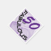 50thバースデーパーティーパープルグリッタータイポグラフィ スタンダードカクテルナプキン (角)