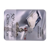 50th名前をカスタムする叙階記念日チャリス マグネット (横)