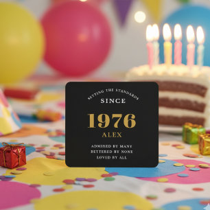 50th誕生日名1975ブラック金ゴールドシック スクエアペーパーコースター