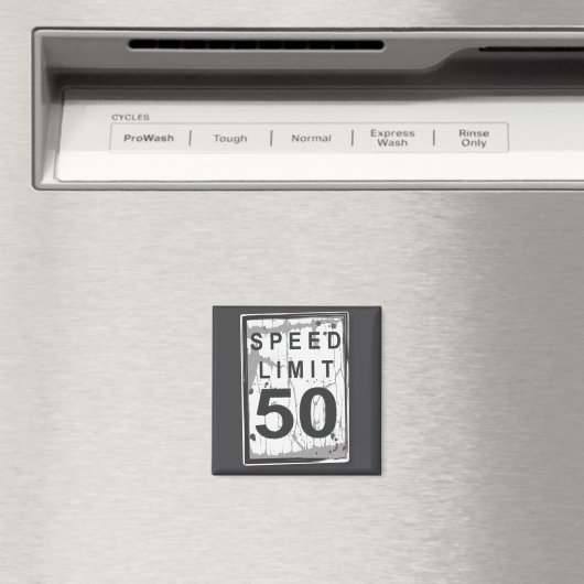 50th Birthday Funny Ngy Speed Limit Sign  マグネット (インサイチュ (食洗機))