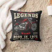 50th Birthday Man Biker Motorcycle Chopper 1975 クッション (ブランケット)