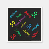 50th Birthday Party繰り返し名前,ブラック紙 スタンダードカクテルナプキン (正面)