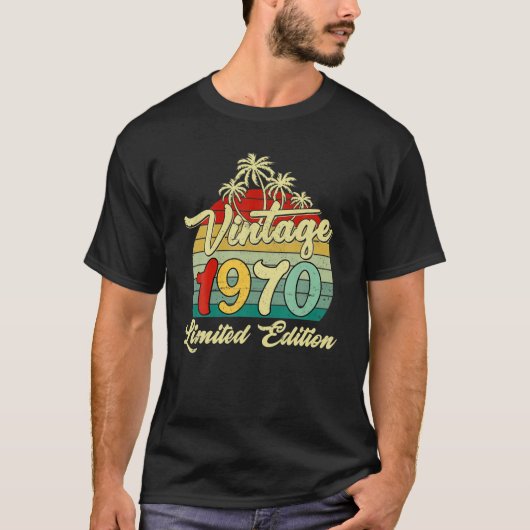 52歳のヴィンテージ1970年、52歳の誕生日パーティーの男性 Tシャツ (正面)