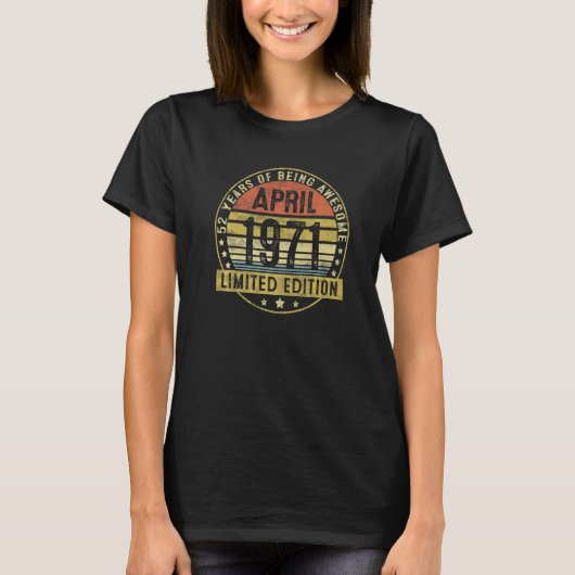 52歳ヴィンテージ1971年4月52日誕生日 Tシャツ (正面)
