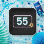 55誕生日ネオンサインオンブリック ペーパープレート (パーティー)