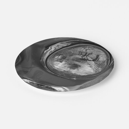 55 Chevyのヘッドライトのグレースケール ペーパープレート (アングル)