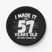 57歳皮肉ミームおもしろい57誕生日 ペーパープレート (正面)