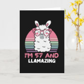 57歳Bday Llamazing 57誕生日Llama カード (黄色い花)
