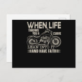 57.バイクもしくは自転車に乗る人人生がカーブを投げ込む時にそれに傾く 案内ポストカード (正面/裏面)