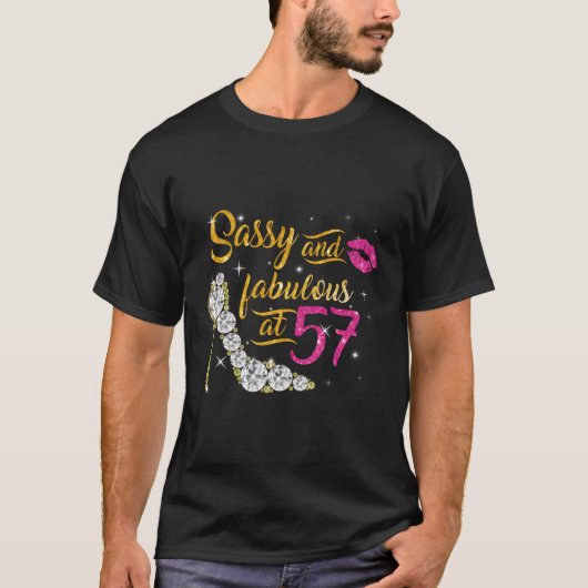 57 57番目の靴でスッシーで素晴らしい Tシャツ (正面)