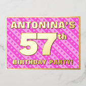 57th Birthday Party —おもしろいピンクのハートとストライプ 箔招待状 (正面)