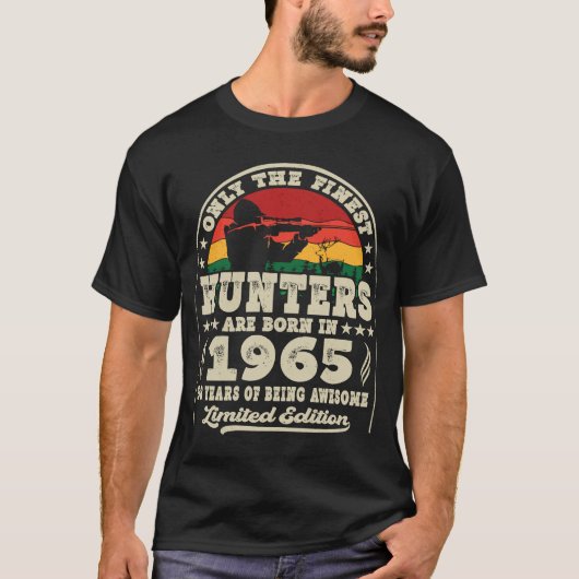 58歳の鹿狩りハンターズヴィンテージ1965 58th tシャツ (正面)