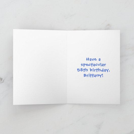 58誕生日:おもしろいケーキとキャンドル+名前をカスタムする カード (内部)