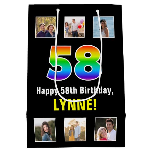 58誕生日: Rainbow "58"，写真カスタムと名前 ミディアムペーパーバッグ (裏面)