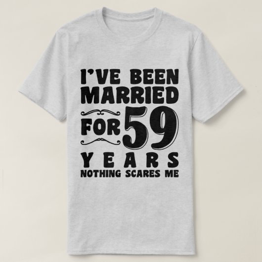 59年間の結婚生活を経て夫婦で面白い Tシャツ (デザイン正面)