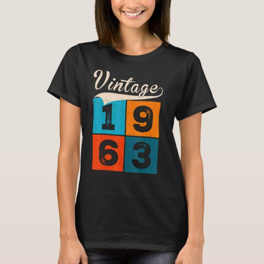 59歳の女男性へ性オン誕生日ヴィンテージ196 Tシャツ (正面)