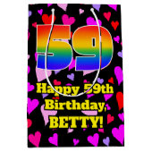 59誕生日:愛するハートパターン、虹# 59 ミディアムペーパーバッグ (正面)