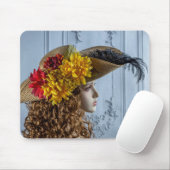 5981-Mannequin-Revolution War Lady with Hat マウスパッド (マウス)