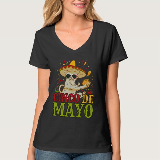 5 Cinco De Mayo Cat With Mexican Hat And Taco Tシャツ (正面)