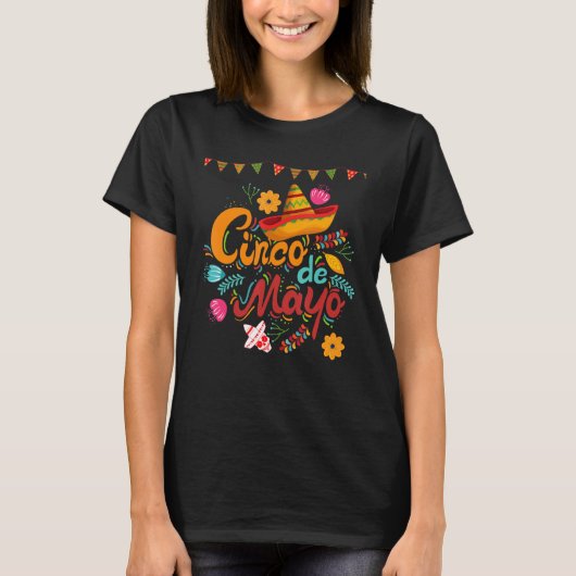 5 de Mayo Fiesta Tacos Nacho Mexican Somberro Flor Tシャツ (正面)