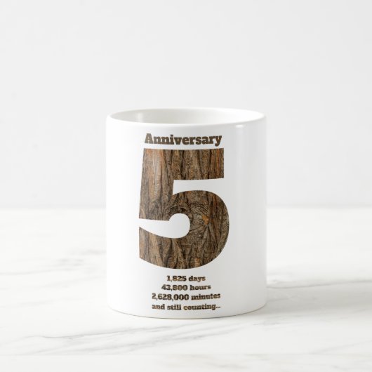 5 Year Anniversary - Wood Anniversary Milestone コーヒーマグカップ (中央)