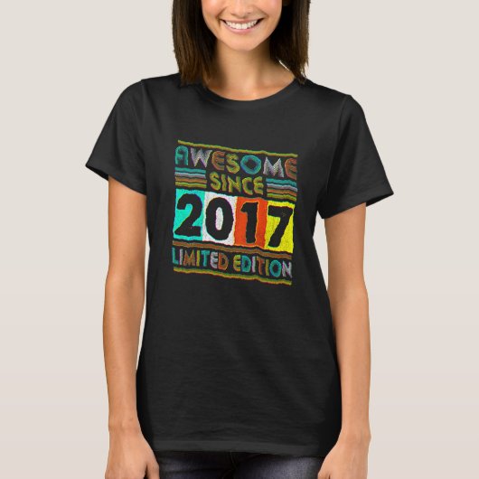 5 Year Old  Awesome Since 2017 5th Birthday Retro Tシャツ (正面)