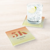 5kレースランニングお祝い黄はっきりした赤文字 ガラスコースター (アングル)