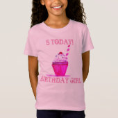 5th誕生日かわいらしカップケーキガール5 Today Tシャツ (正面)