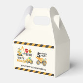 5th birthday boy construction theme フェイバーボックス (正面サイド)