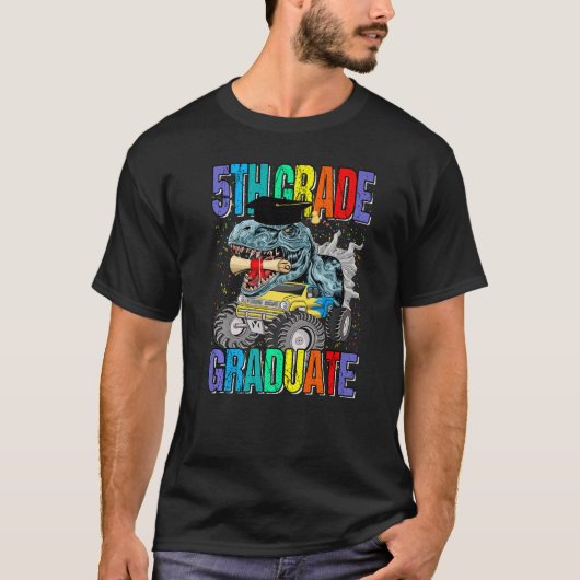 5th Grade Graduate Monster Truck Dinosaur Graduati Tシャツ (正面)