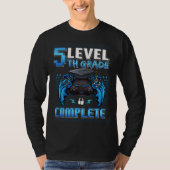 5th Grade Level Complete Happy Last Day Of School  Tシャツ (正面)