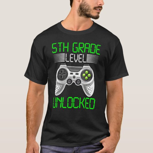 5th Grade Level Unlocked Video Game Back To School Tシャツ (正面)