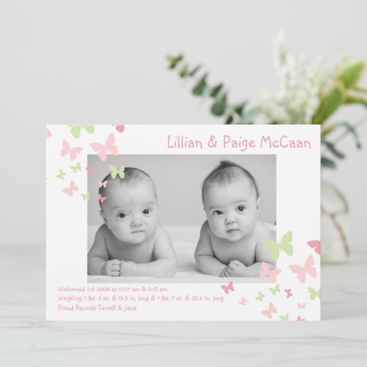 5x7女の子は蝶写真の誕生の発表を結び付けます 案内状 (スタンド正面)