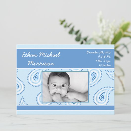 5x7青いペイズリーパターン写真の誕生のお知らせ 案内状 (スタンド正面)
