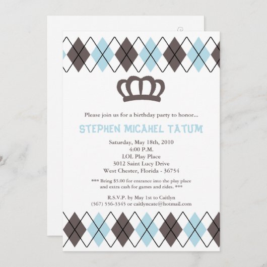 5x7青いGraのアーガイル柄のな王冠の誕生日のパーティの招待状 招待状 (正面/裏面)