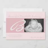 5x7 BabyGirlピンクのイニシャル写真の誕生のお知らせ 案内状 (正面)