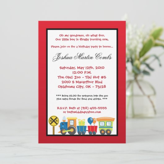 5x7 Choo Chooの列車の赤い誕生日のパーティの招待状 招待状 (スタンド正面)