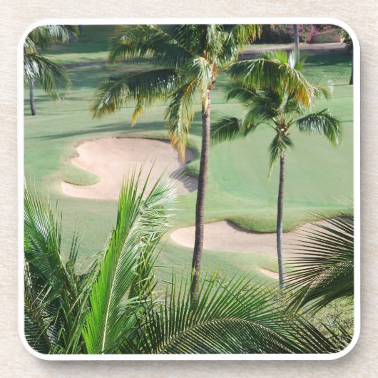 6つのコースターの置かれる熱帯地方のゴルフコース コースター (正面)