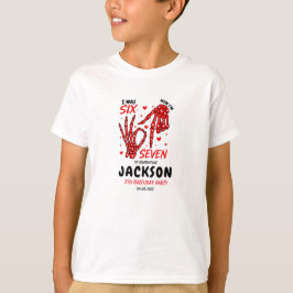 6と7の誕生日 スケルトンの手 パーティー Tシャツ