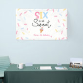 6は甘いアイスクリーム6th誕生日パーティー 横断幕 (トレードショー)