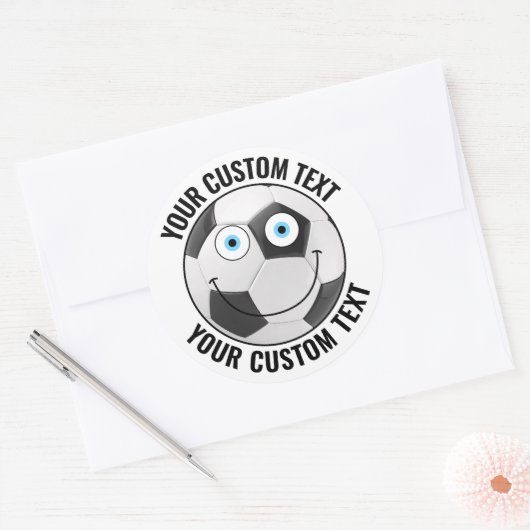 6サッカーボールパーソナライズされた文字カスタムハッピー顔 ラウンドシール (封筒)