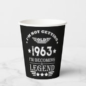 6パーソナライズされたヴィンテージ60歳の誕生日プレゼント 紙コップ (正面)